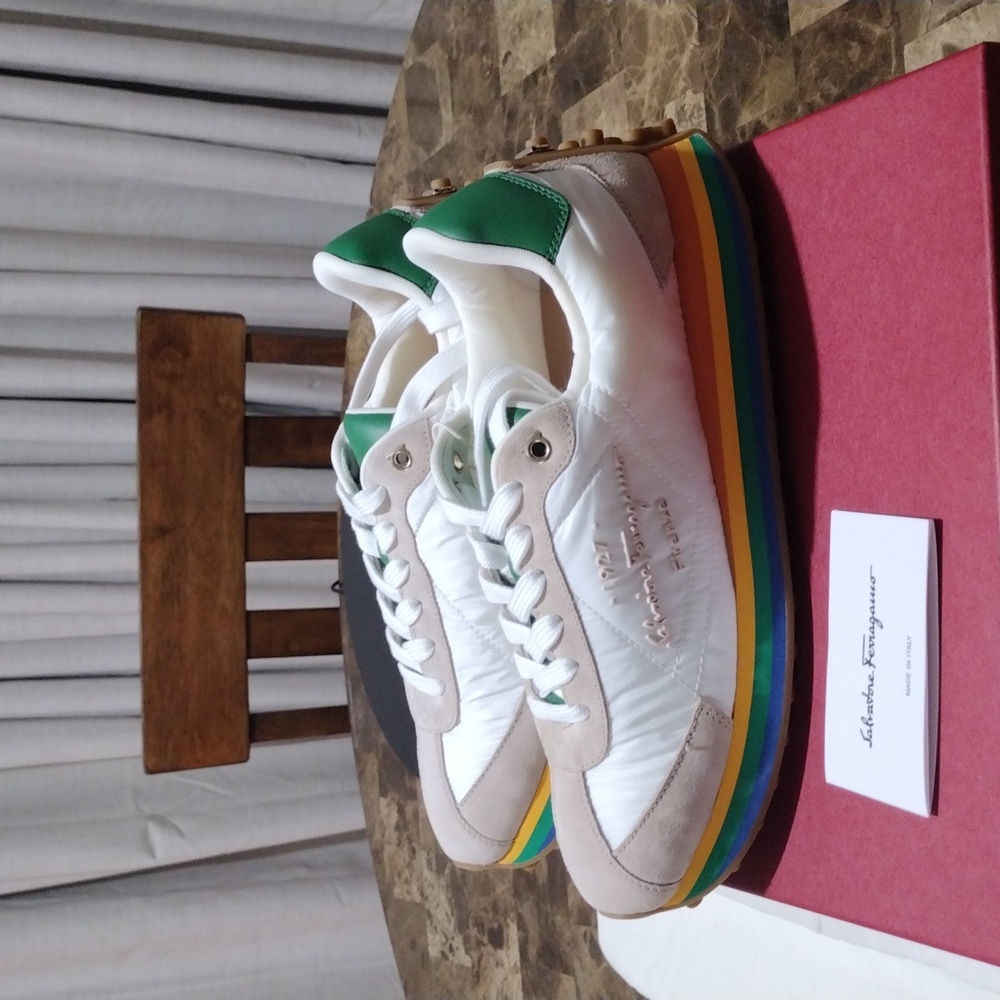 ❌SOLD❌Ferragamo Iggy Sneakers - Picture 11 of 17
